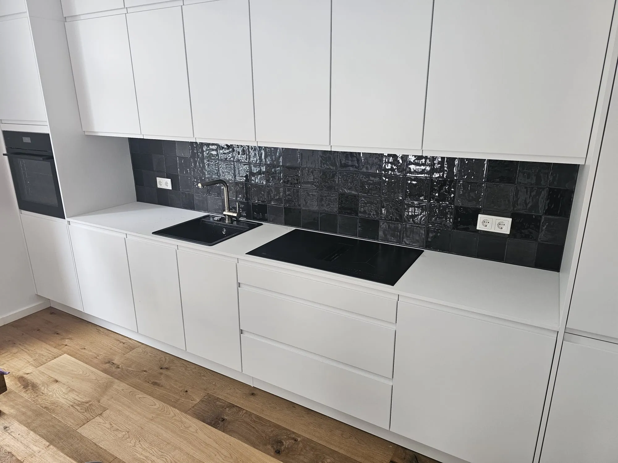 Kueche schwarze mosaikfliesen – Fliesenarbeit von Romanowski Fliesenlegermeister, Solingen